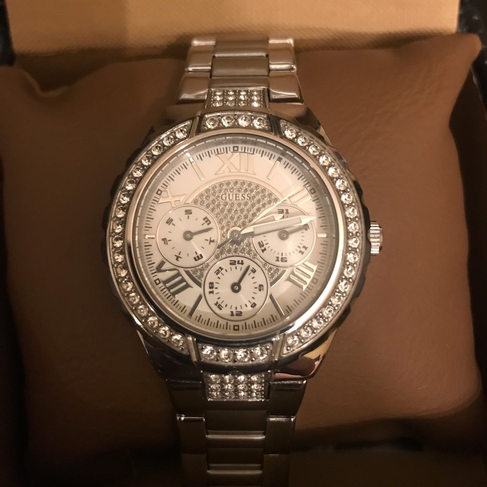 Guess Watch